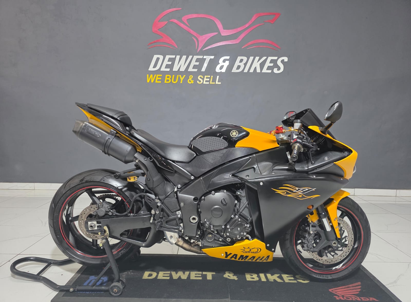2010 r1