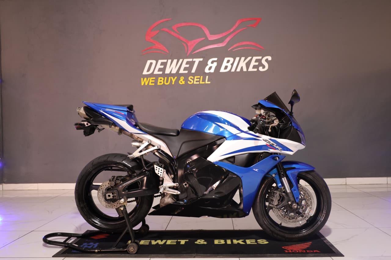 CBR600 BLOU